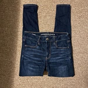 Hi rise super super stretch AE jeans size 4 short